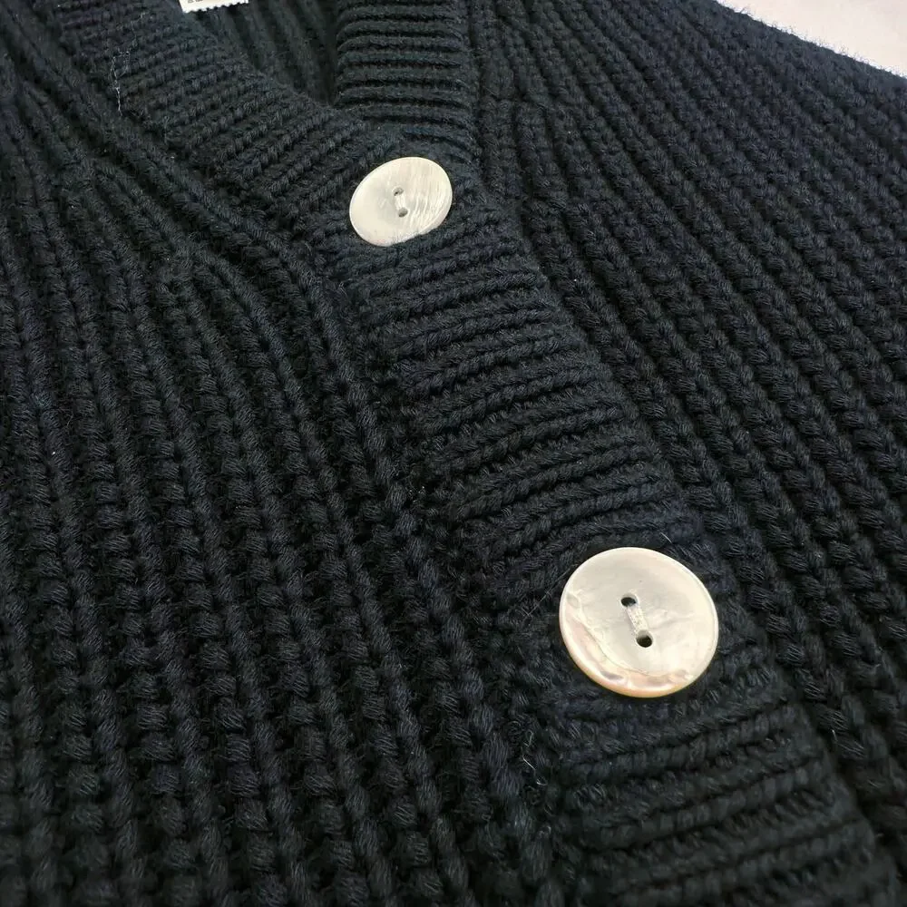 Madewell | Women | Black Heavy Ribbed Knit B-Neck Cutaway Sweater Vest | Small